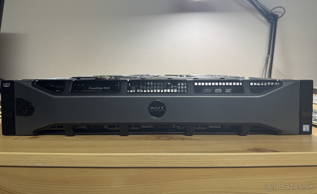 Dell PowerEdge R530 2U server