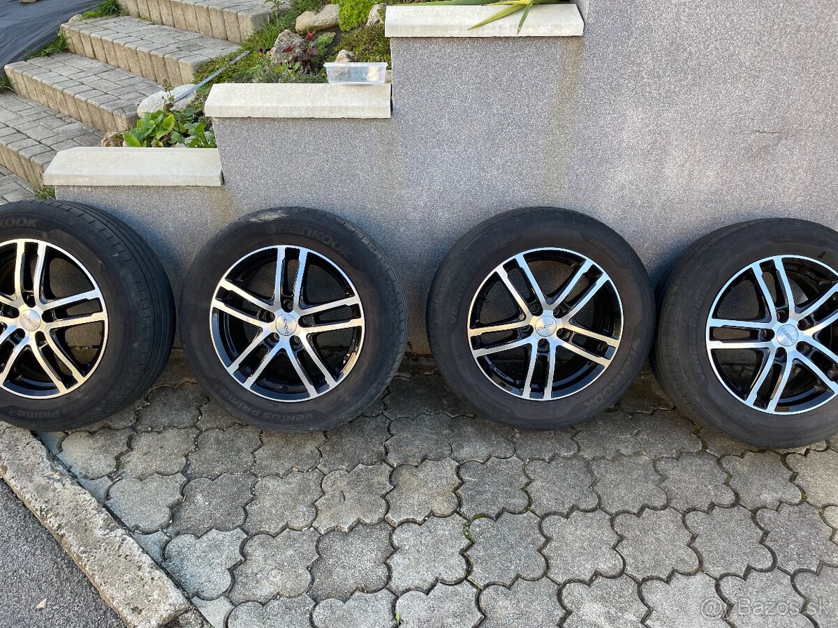 5x100 ,205/60 R16 Letné gumy ,zn. Dezent, boli na Seat Arona