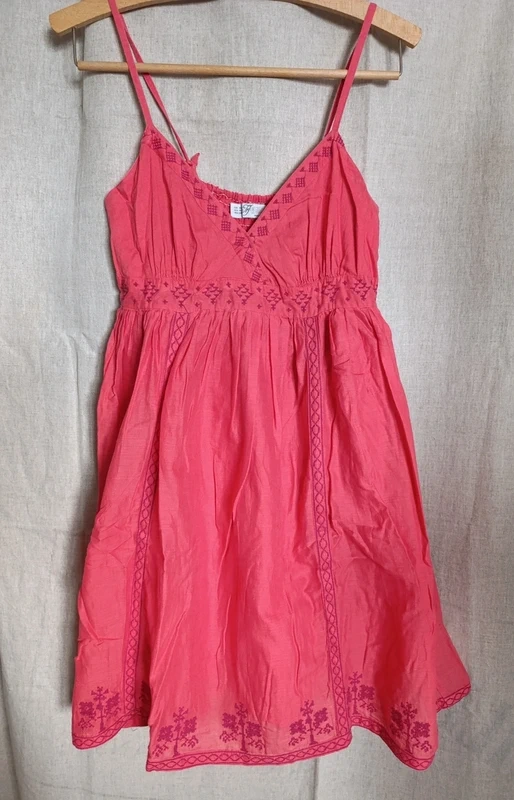 Damske/dievčenské šaty - M