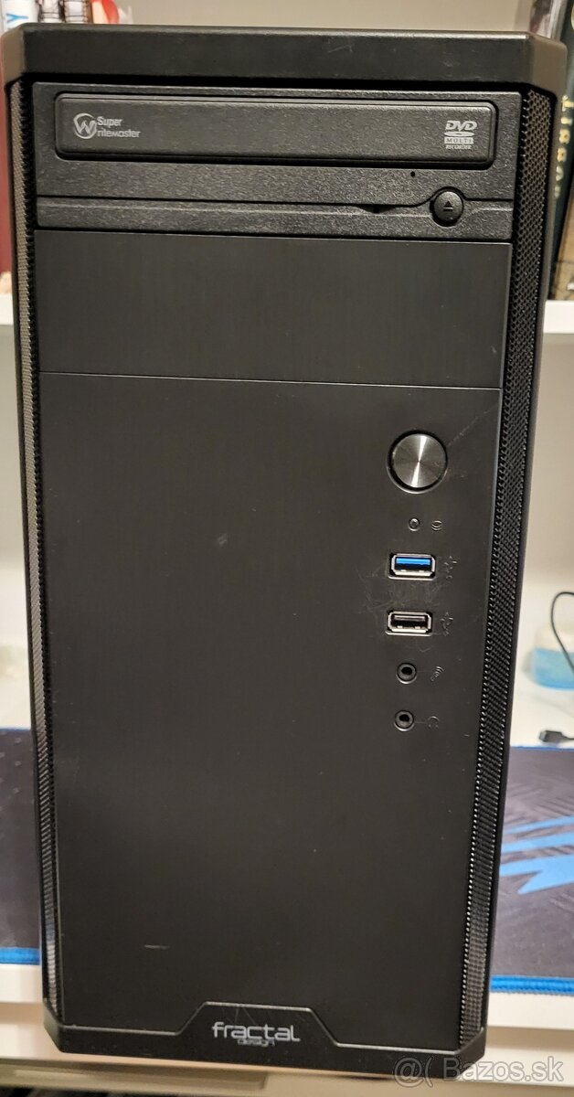 Stolový PC