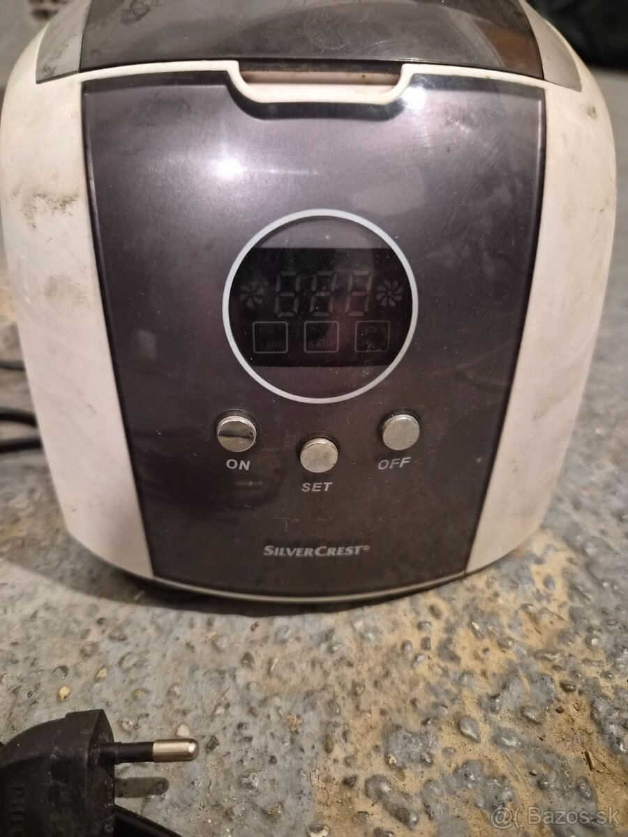 Ultrazvuková čistička