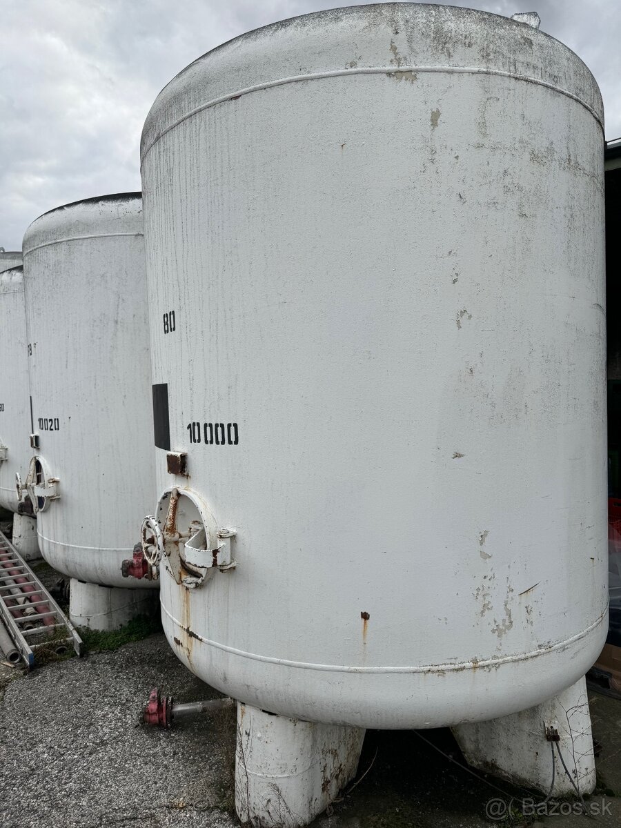 Ocelova nadrž 10000 l
