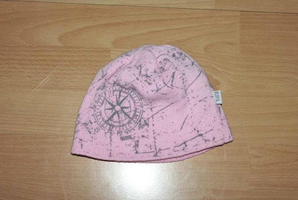 Teplejšia prechodná čiapka 50-56cm.