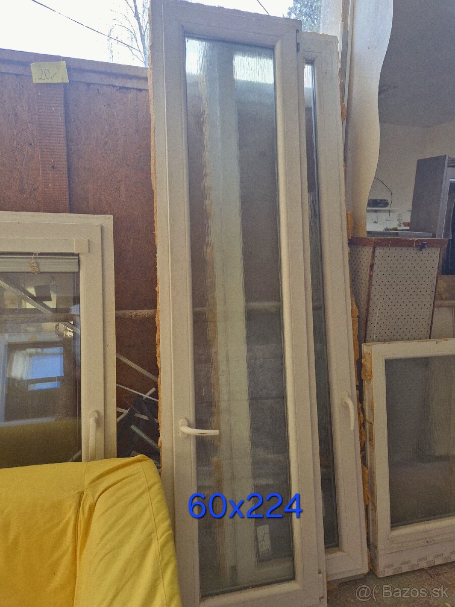 Plastové dvere/svetlik 60x224