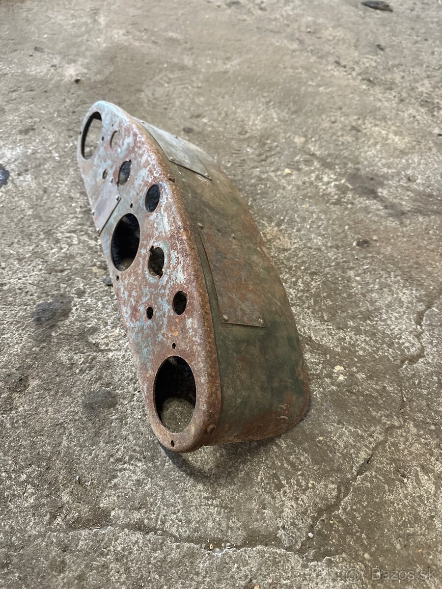 Prístrojová doska Zetor 25