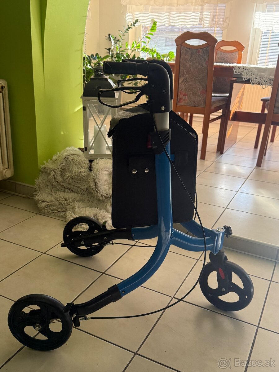 3 - kolesové chodítko Pre seniorov