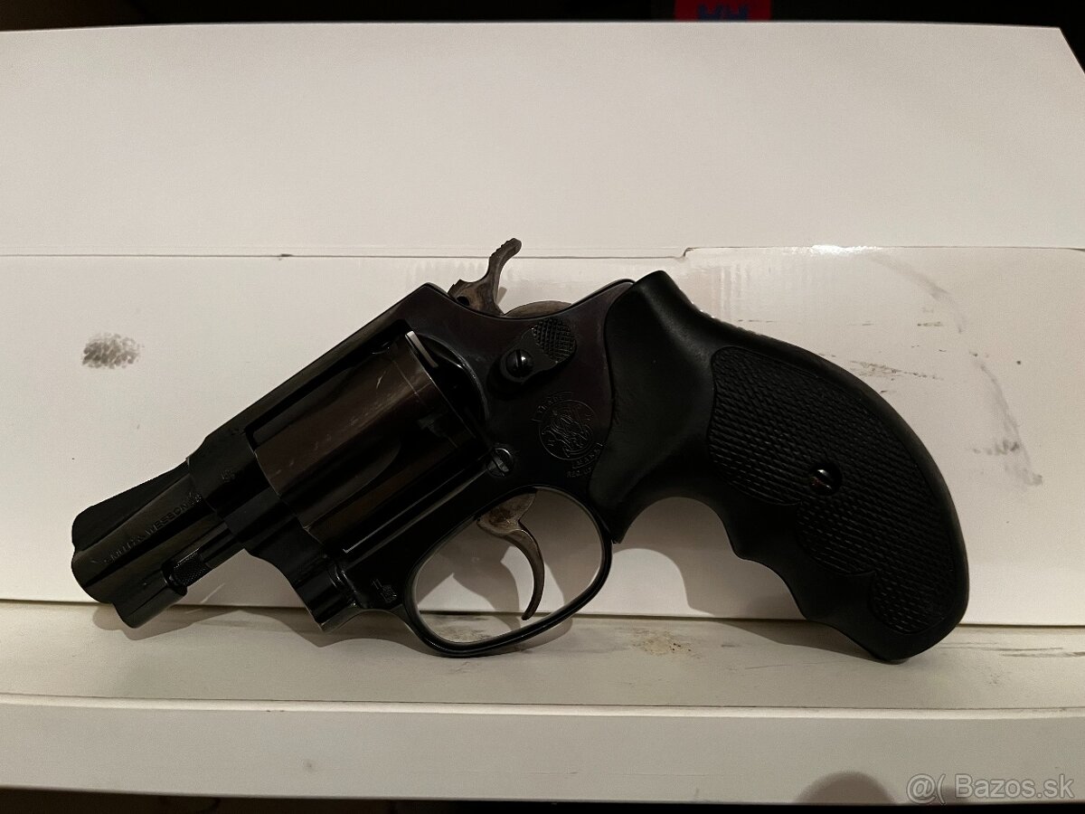 Predám Smith&Wesson model 36, kal. 38 sp.