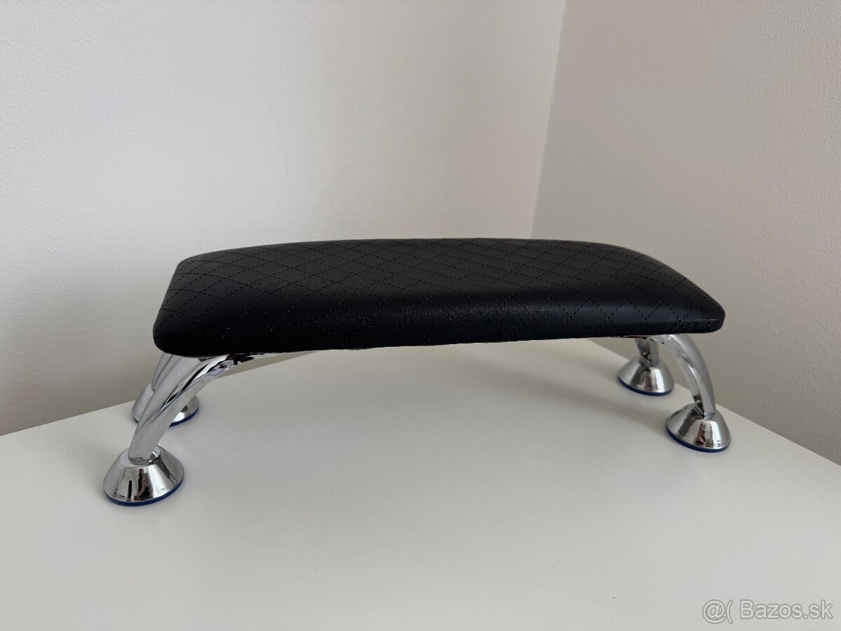Opierka pod ruky