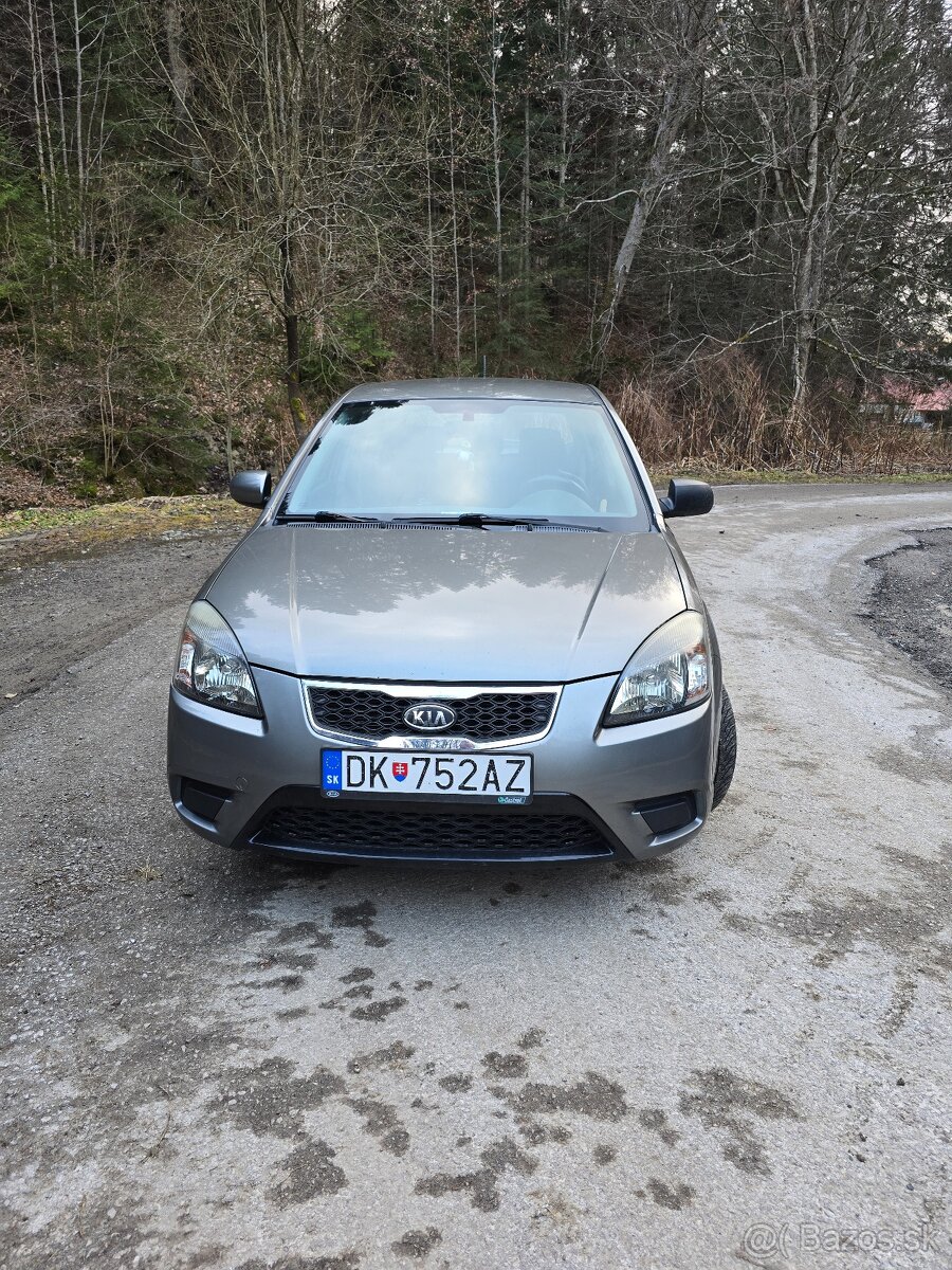 Kia Rio 2011