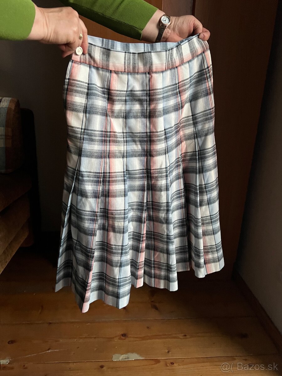Sukna karovana vel 40