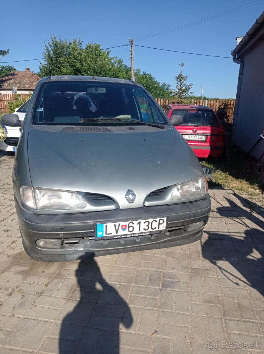 Renault scenic