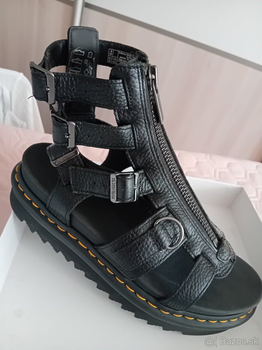 Sandale Dr. MARTENS, v. 42