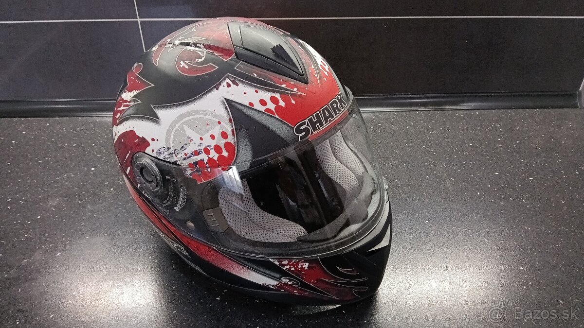 Helma Shark S650 ROKX