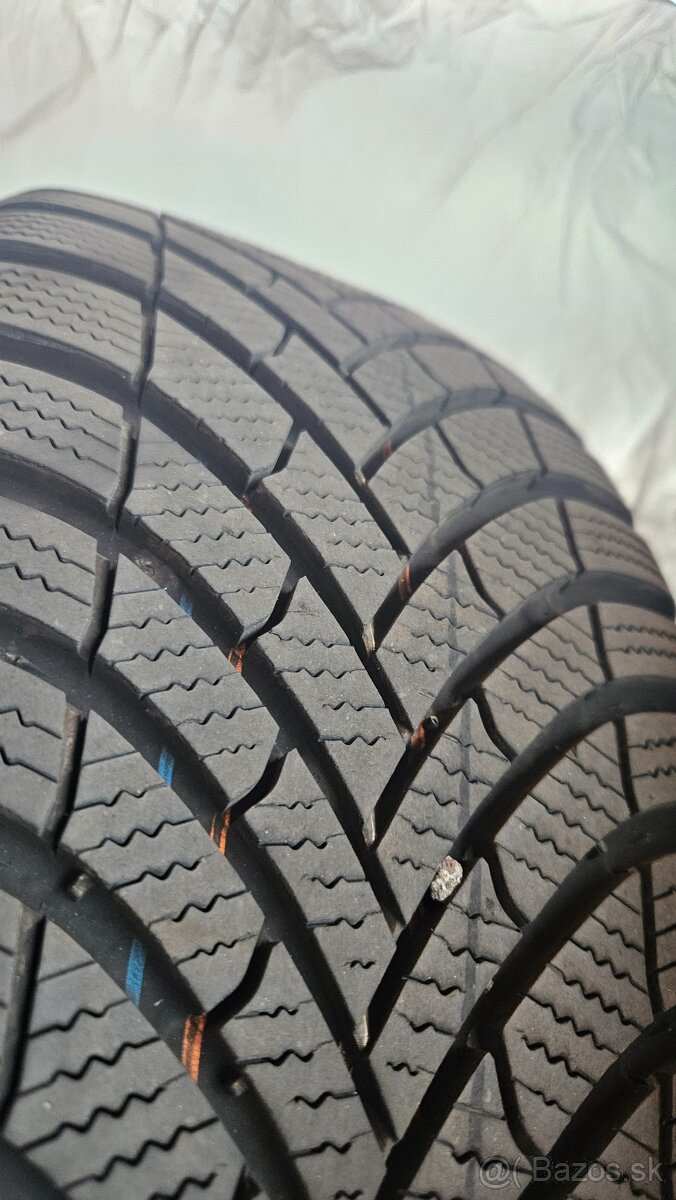GOODYEAR PERFORMANCE PLUS 215 65 R17 zimna sada SUV KODIAQ