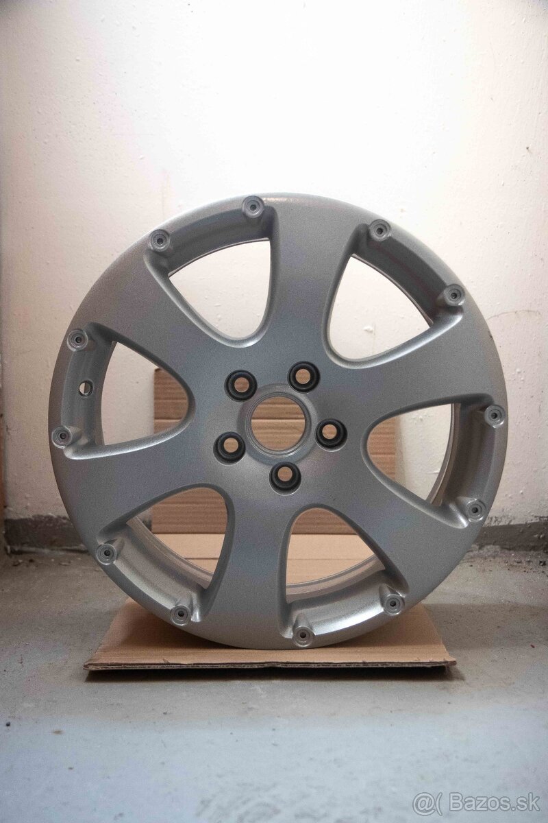 Originálne VW disky 17” – 1T0 601 025 E / J