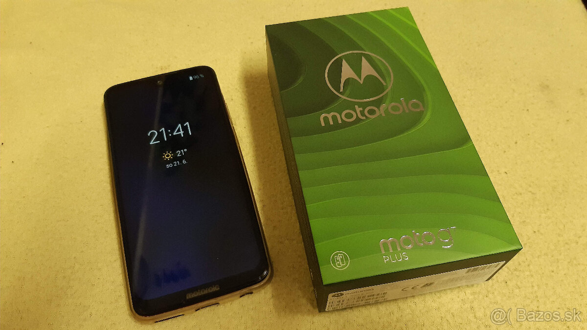 Predám Motorola G7 Plus.