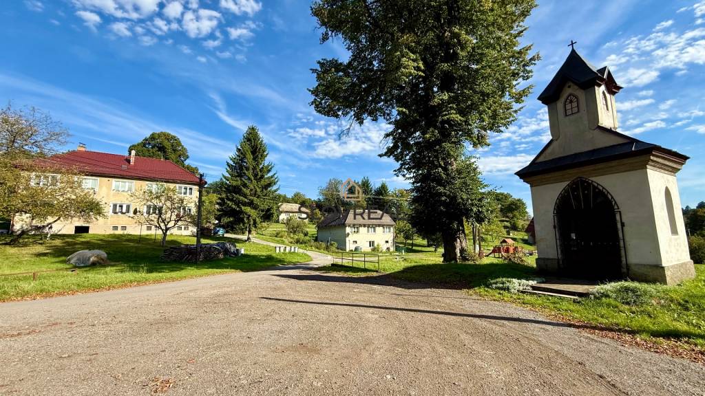 SLOVREAL: predaj 2i byt v neďaleko mesta Kremnica