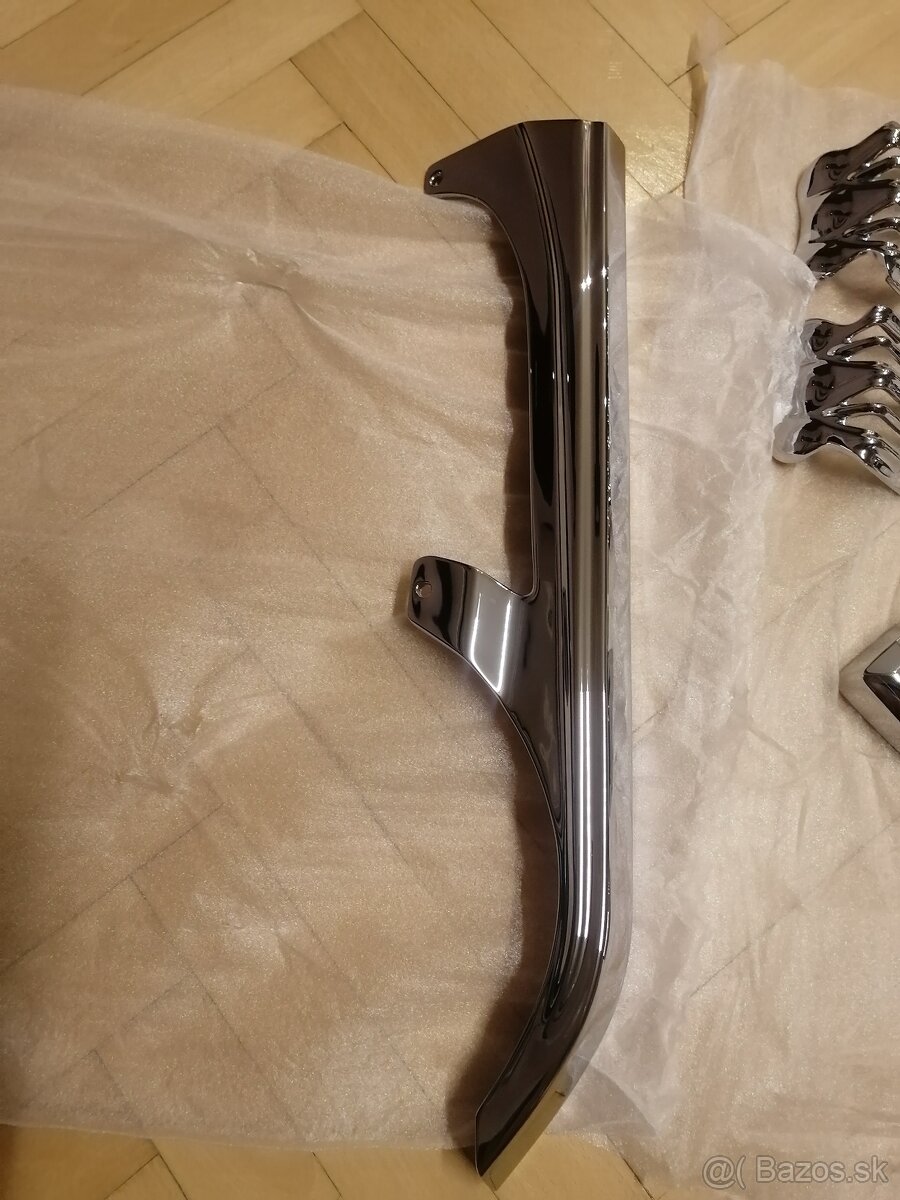 Prodám doplňky na Yamaha Raider