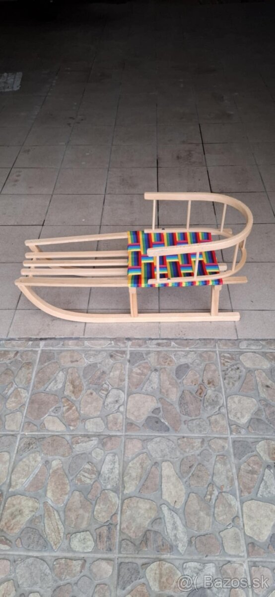 Detske drevene sánky dlhe 90cm