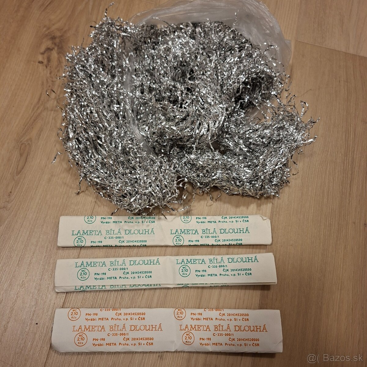 Starodávne lamety na vianočný stromček