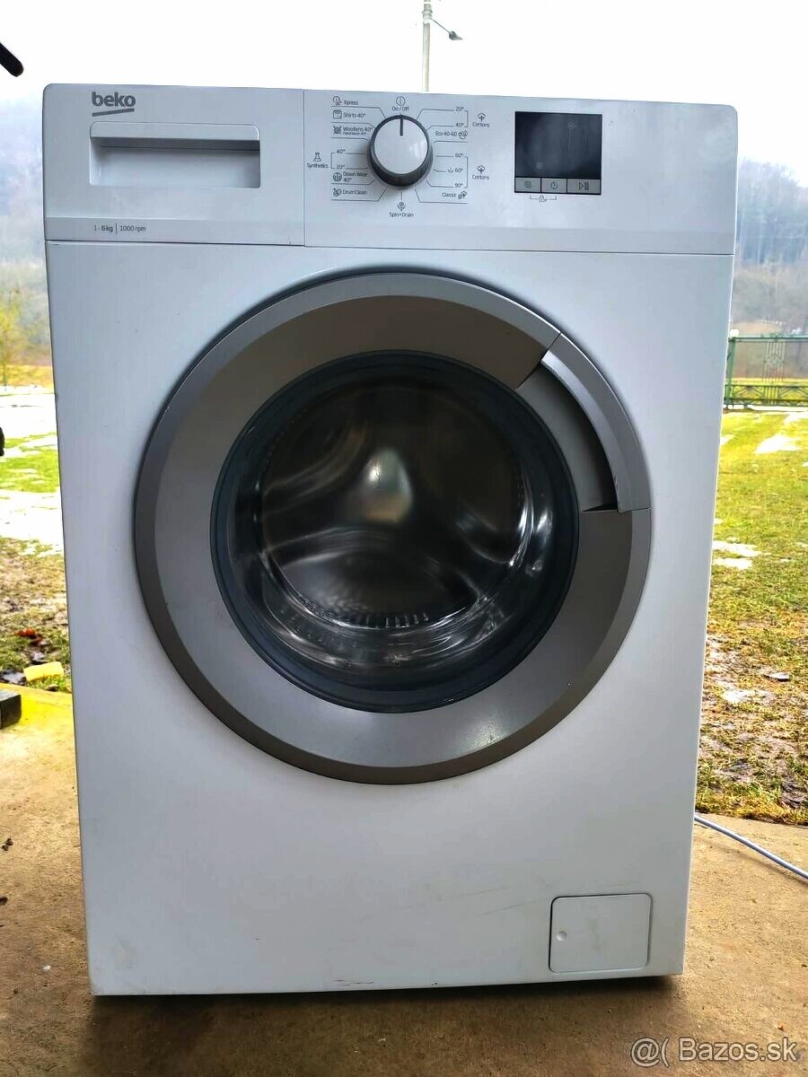 Automatická práčka