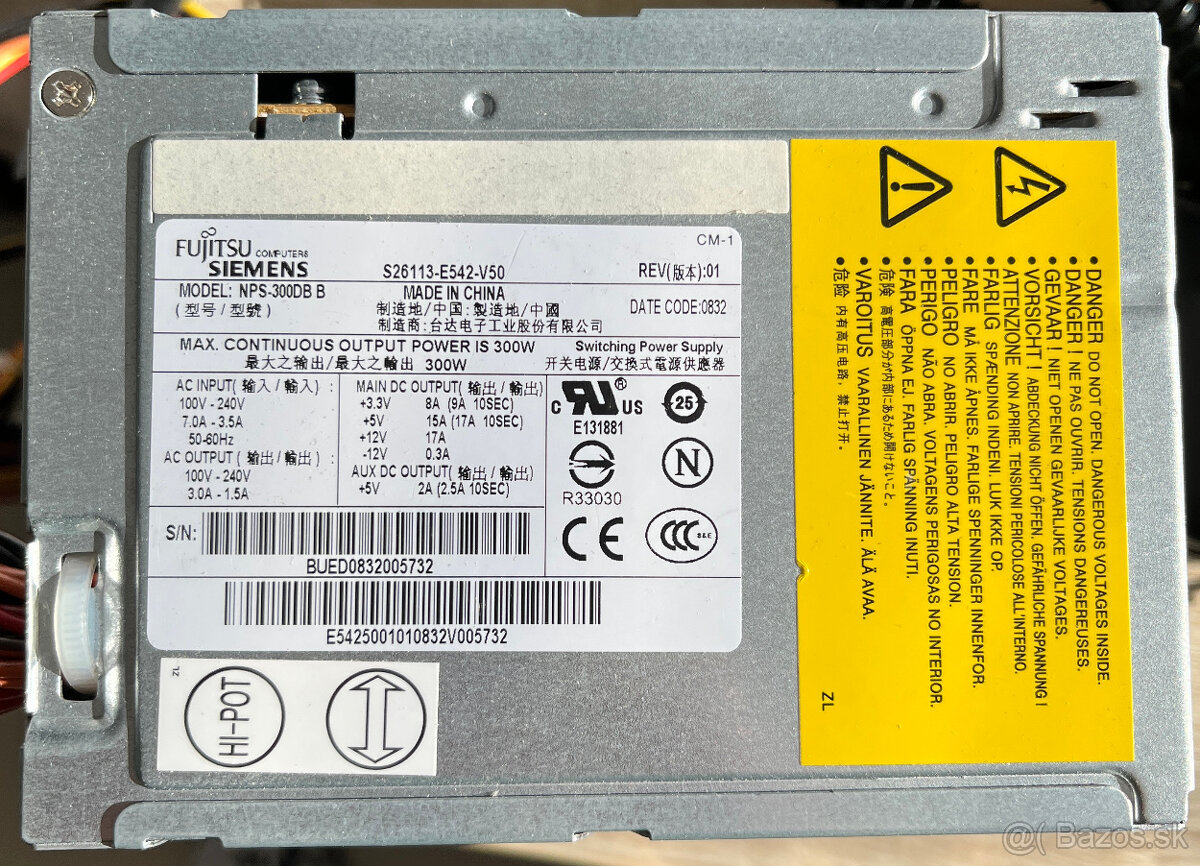 Zdroj FUJITSU SIEMENS