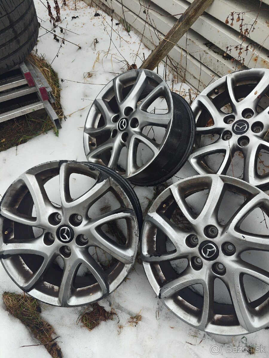 Mazda disky R17