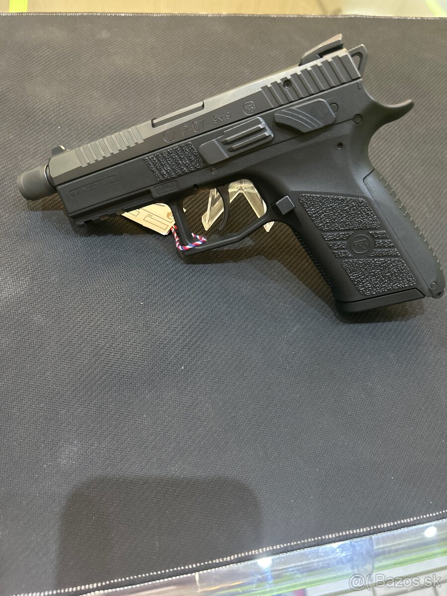 ČZ P-07