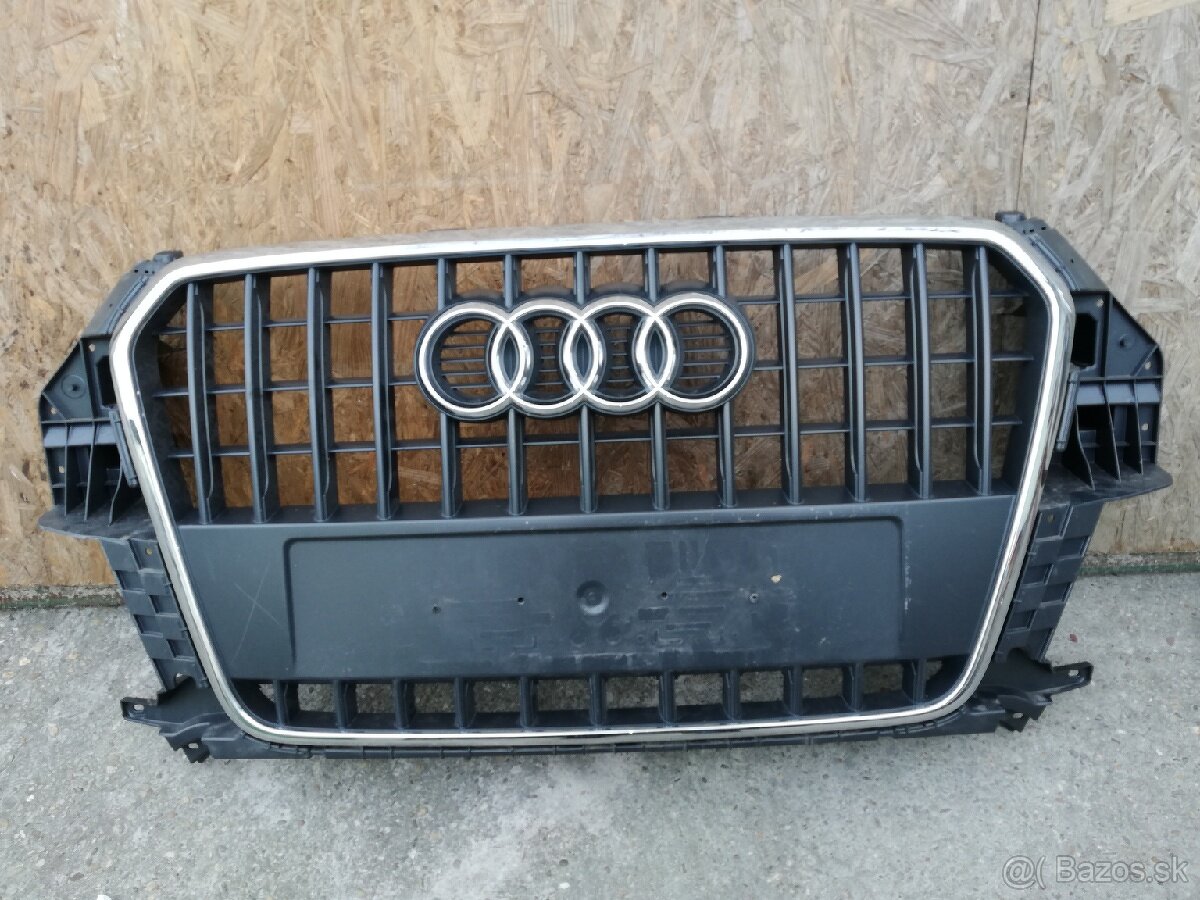 Maska Audi q3