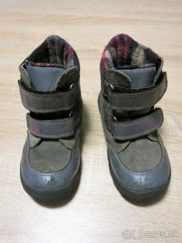 Zimné topánky zn. Baťa veľkosti 24