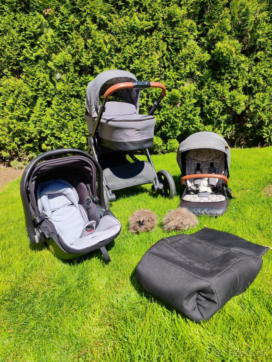 Petite&Mars Trails