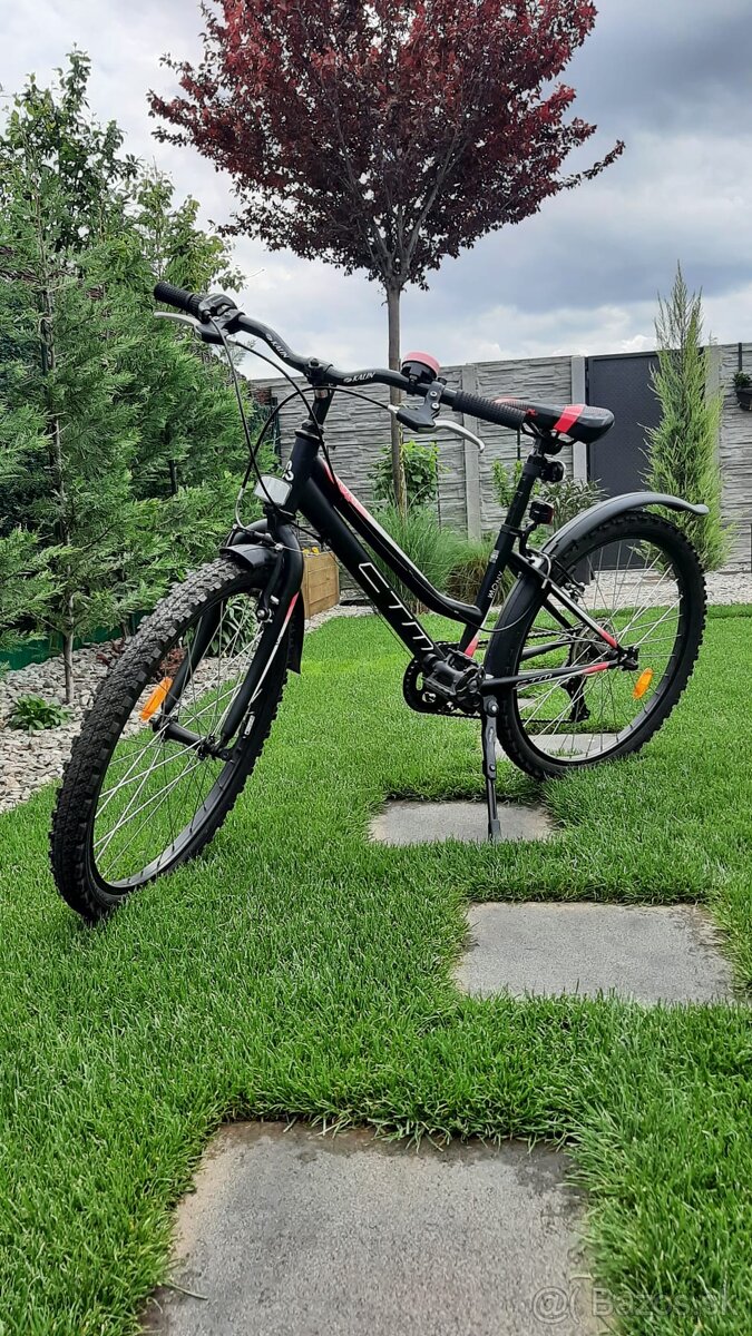 Dievčenský bicykel CTM Mony
