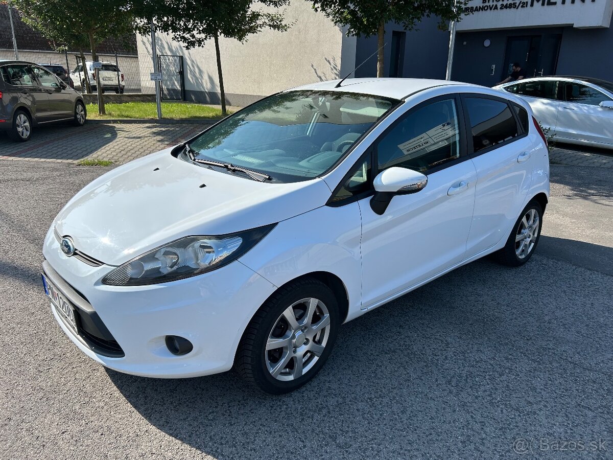 Ford Fiesta 1,3 benzín, rok výroby 2011, km 59000