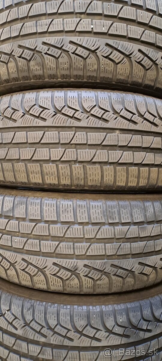 Predám 4ks jazdené zimné 235/45r18-98V Pirelli