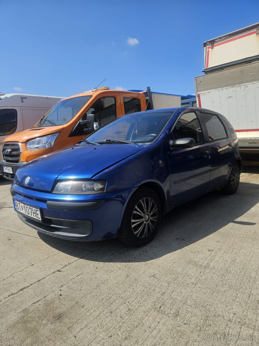 Fiat punto 1.3 benzín r.v.2001 176840km stk 10.4.2027