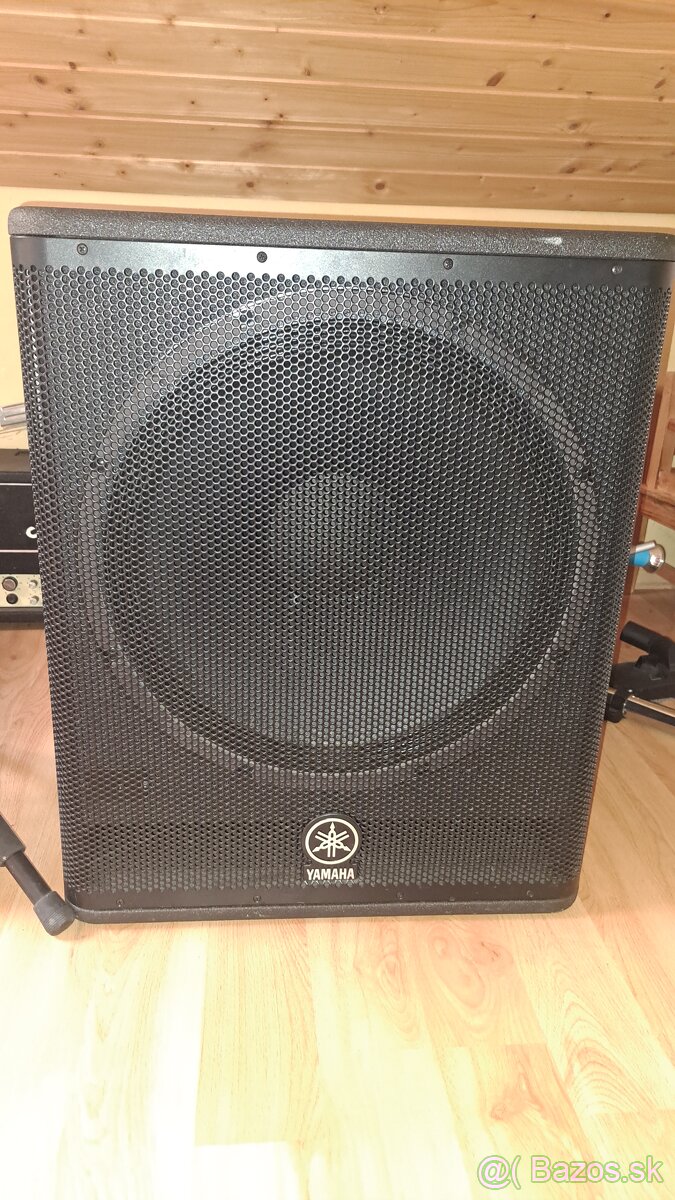 Yamaha DSR 118W