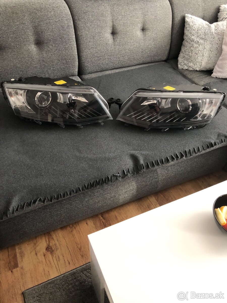 Skoda Octavia iii predne xenonove svetla