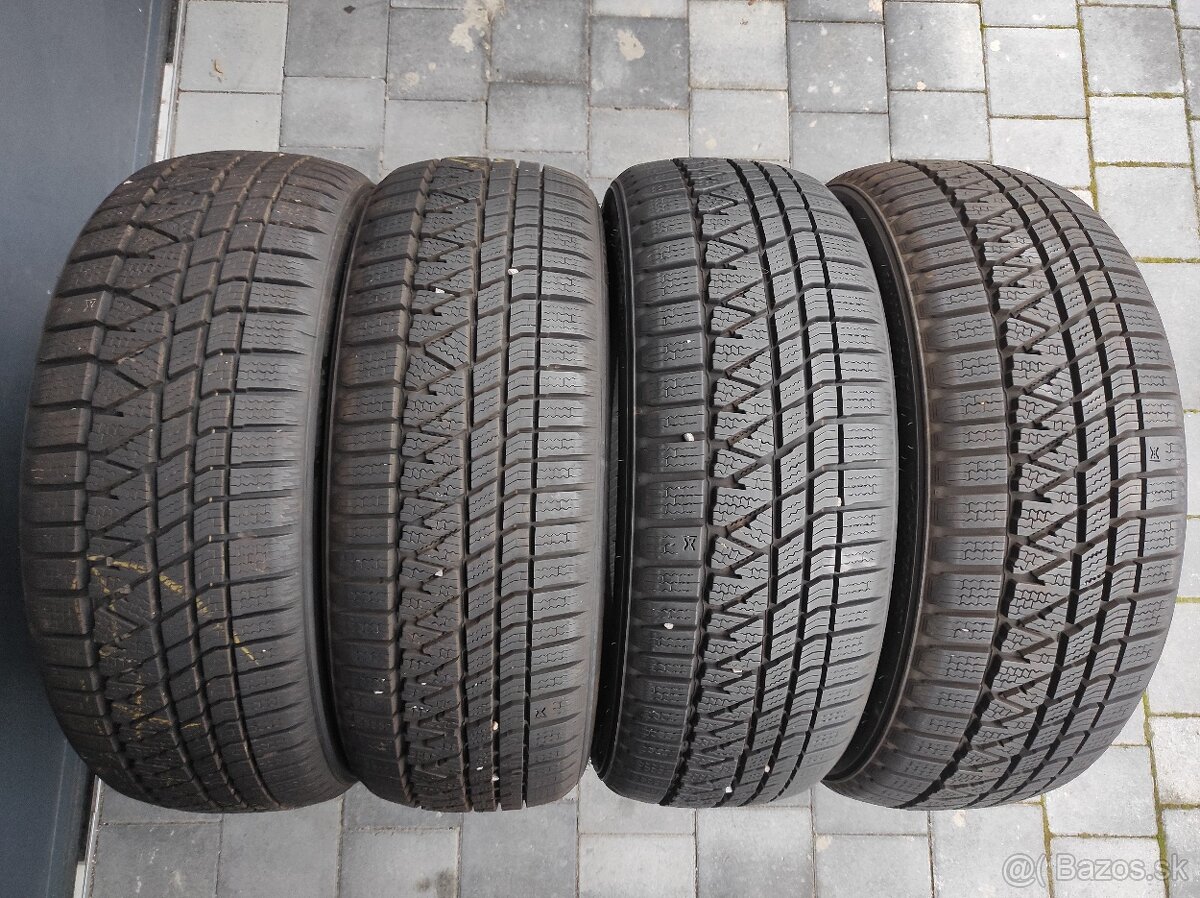 Zimné pneumatiky 215/55 R18 Kumho
