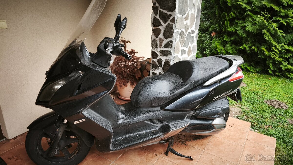 Predám skúter Kymco Down Town 300i