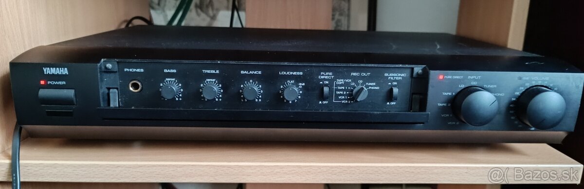 Predzosilňovač Yamaha CX2