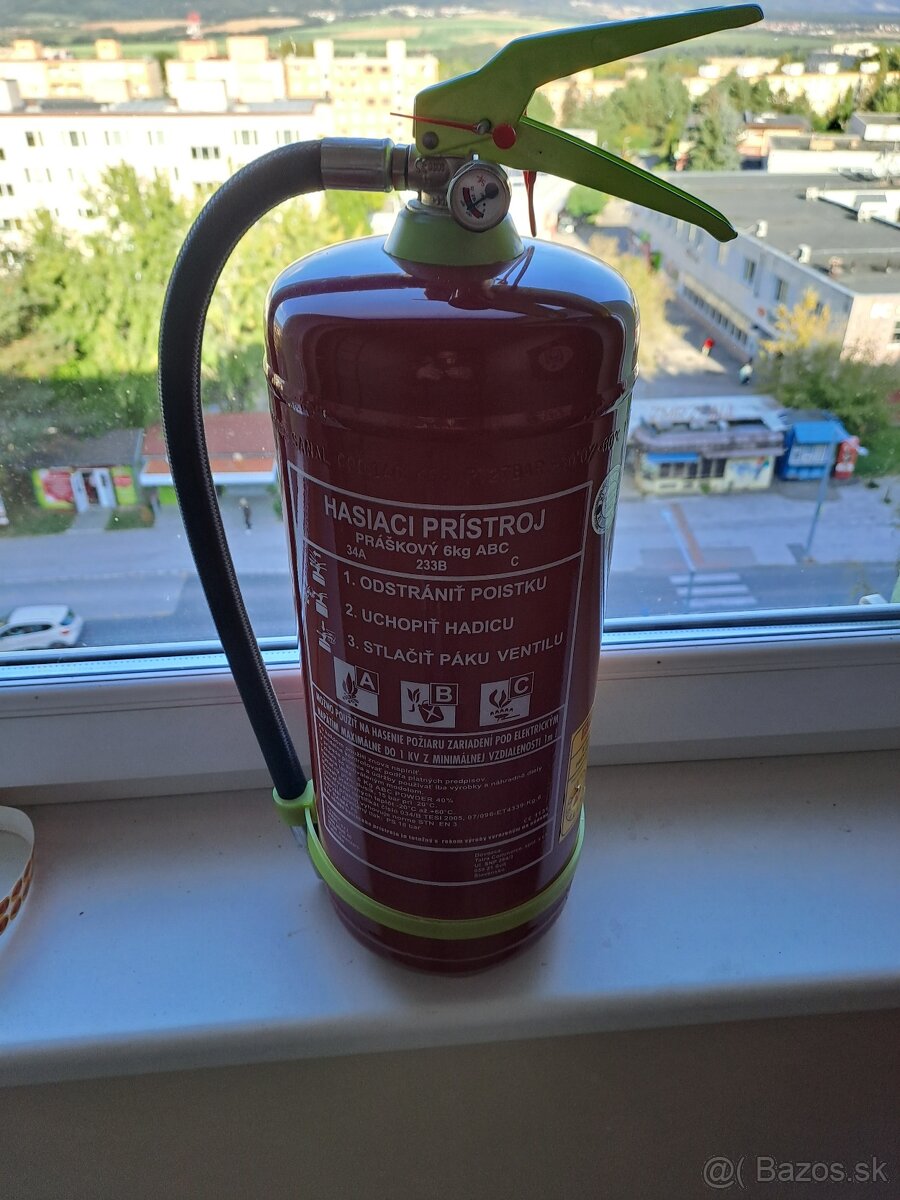 Hasiace prístroje vodný 9 litrový