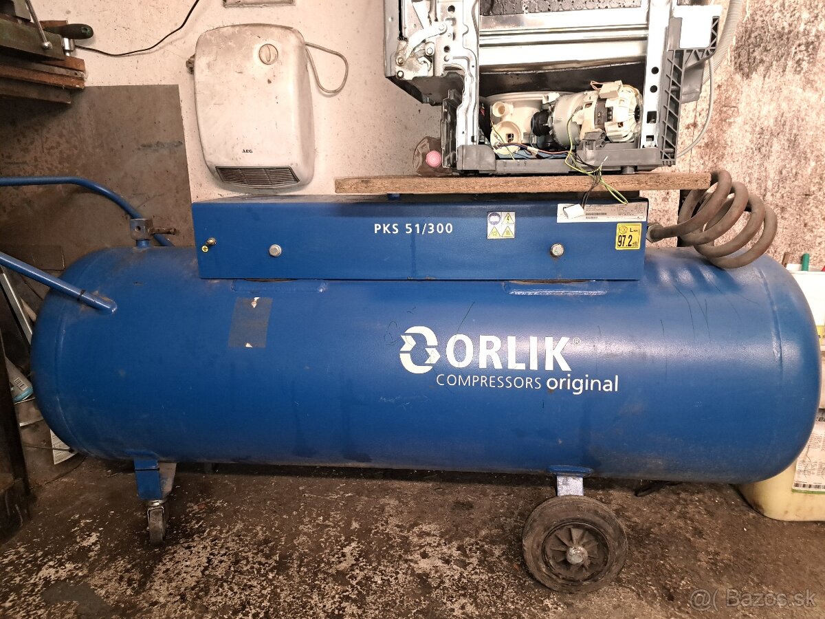 Orlík vzdušník 300L