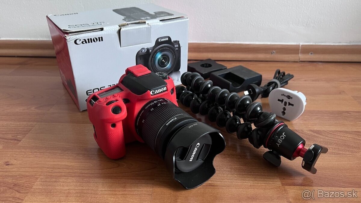 ➤ Zrkadlovka Canon 77D + 18-55 EF-S IS STM + JOBY 3kg kit