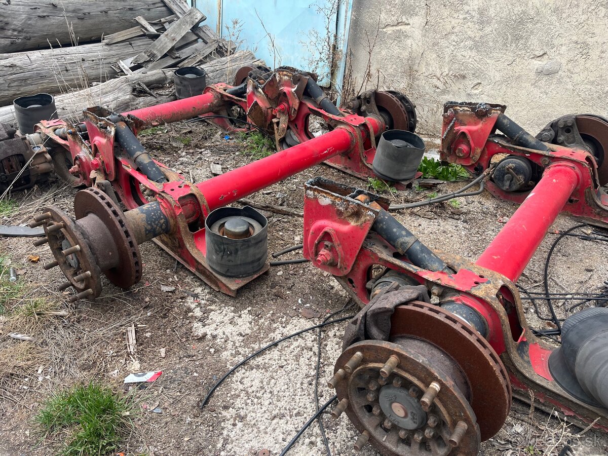 Naves saf náprava