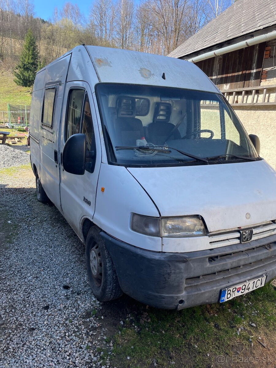 Peugeot boxer