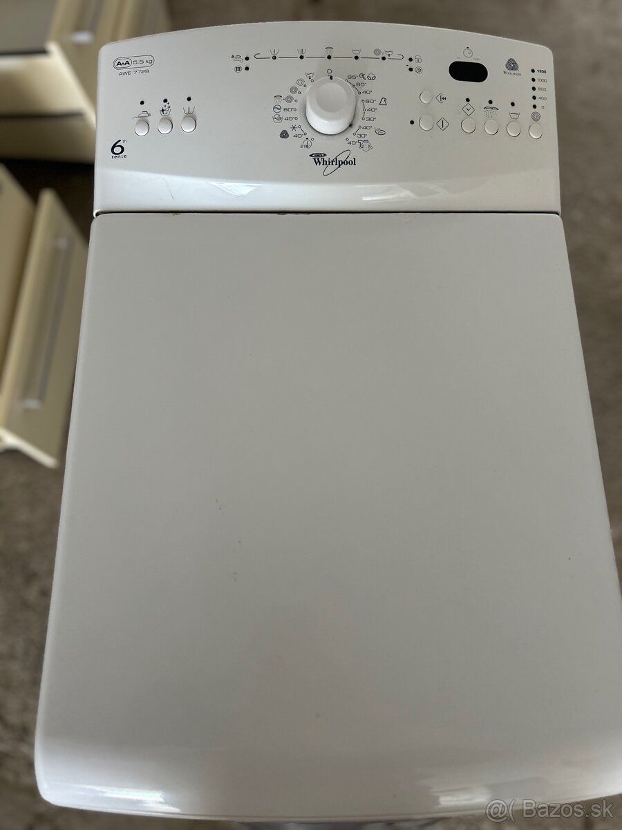 Práčka Whirlpool