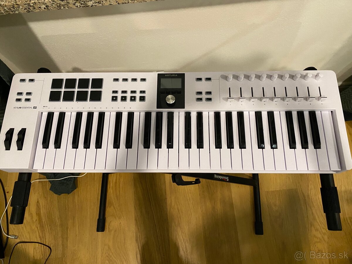 Arturia KeyLab Essential 49 mk3 MIDI keyboard White