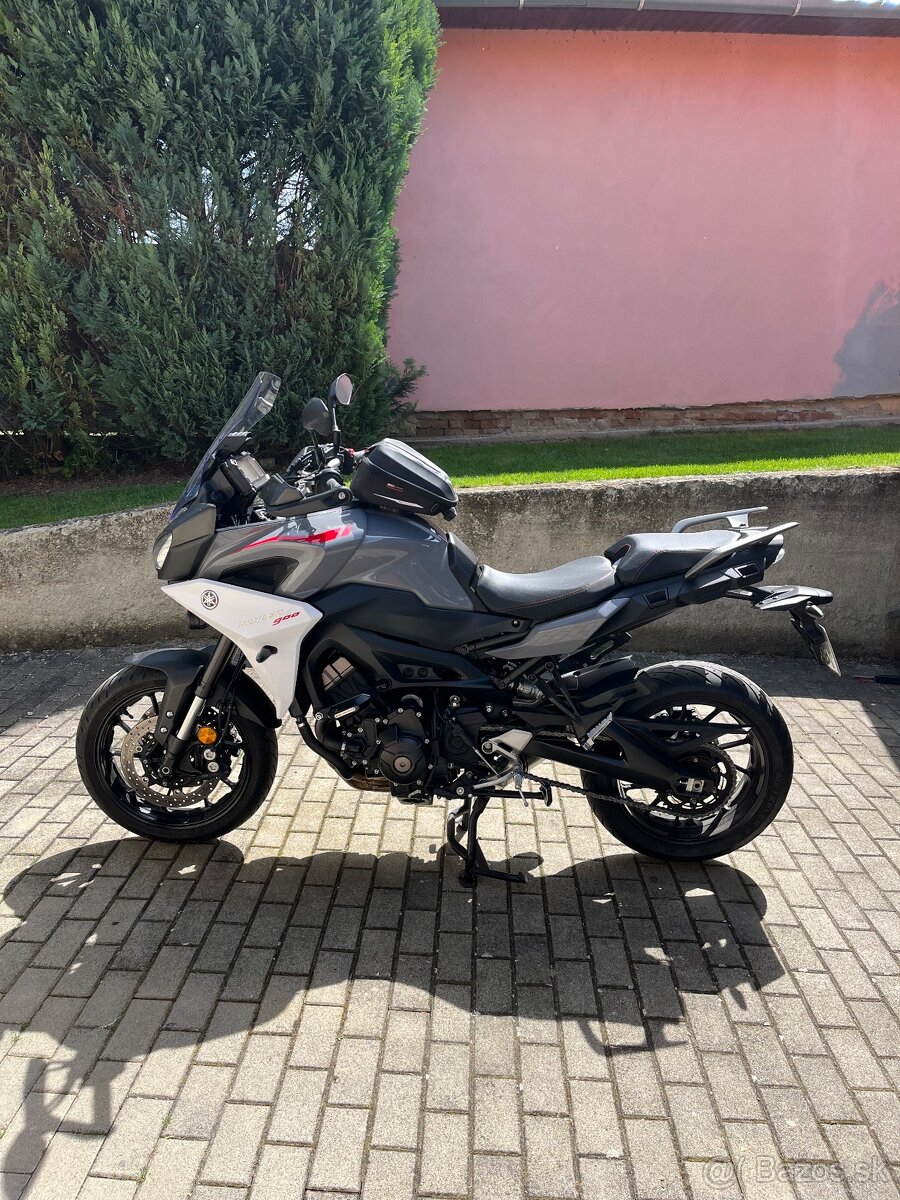 Yamaha Tracer 900