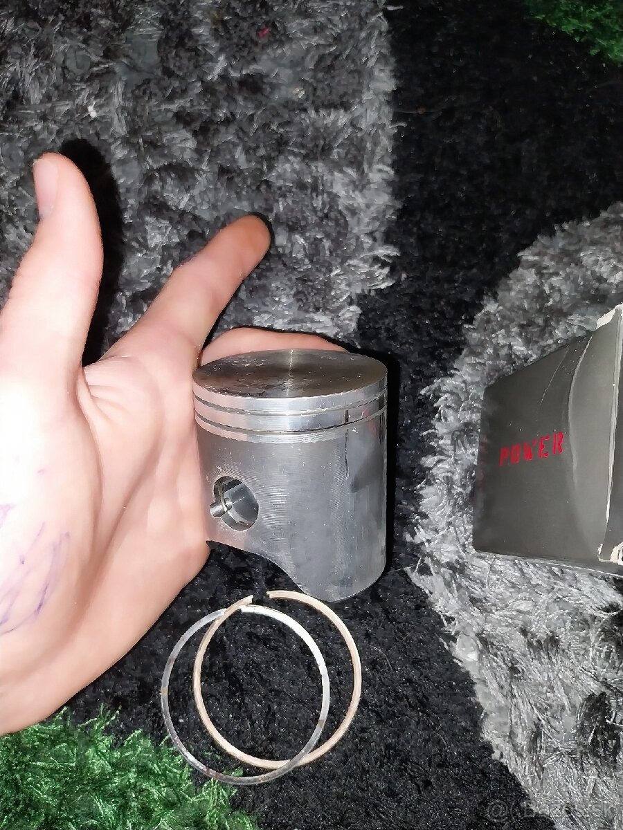 Piest na ktm125 a husqvarna125