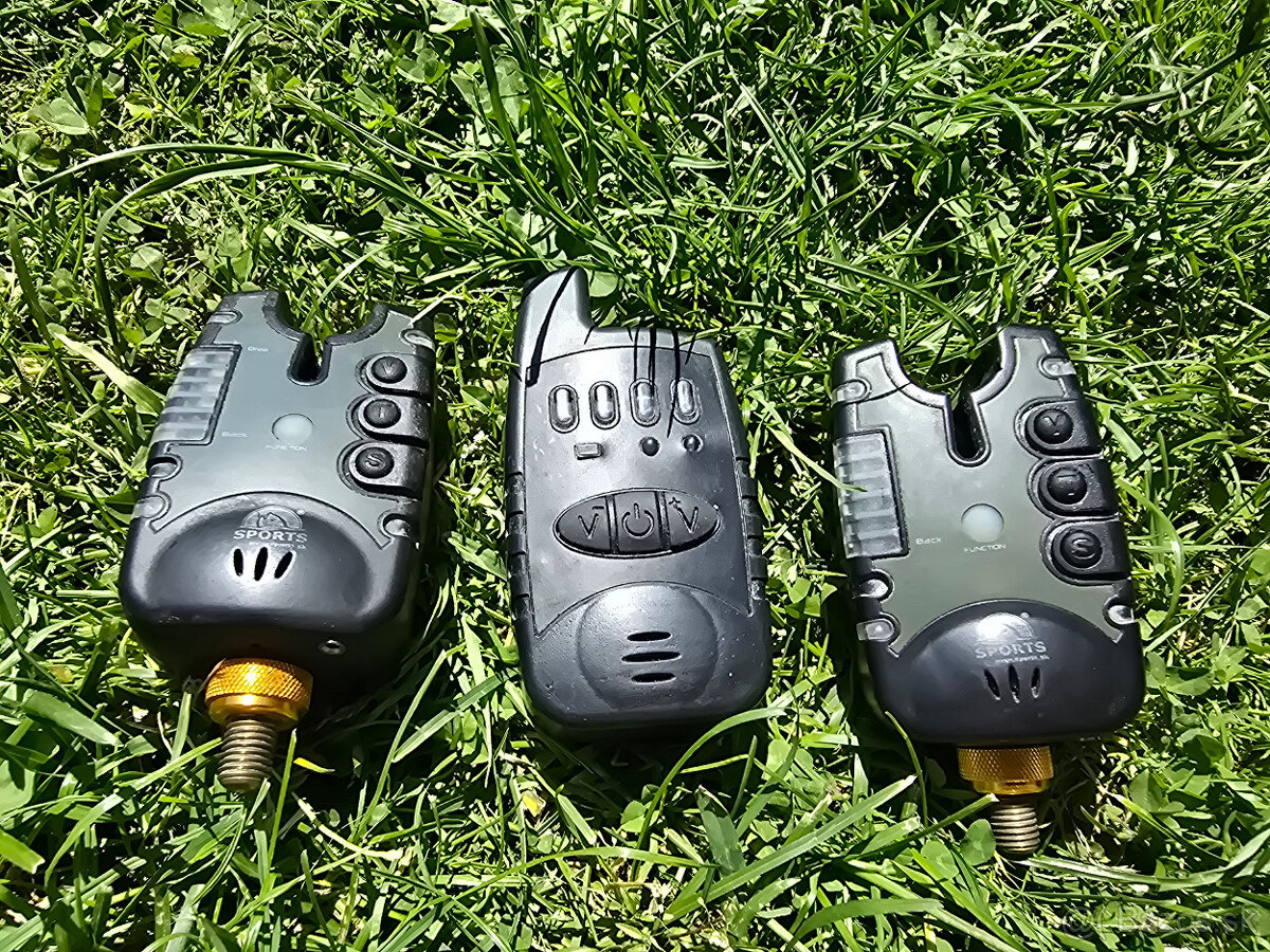 2ks signalizatorov + odposluch 50e